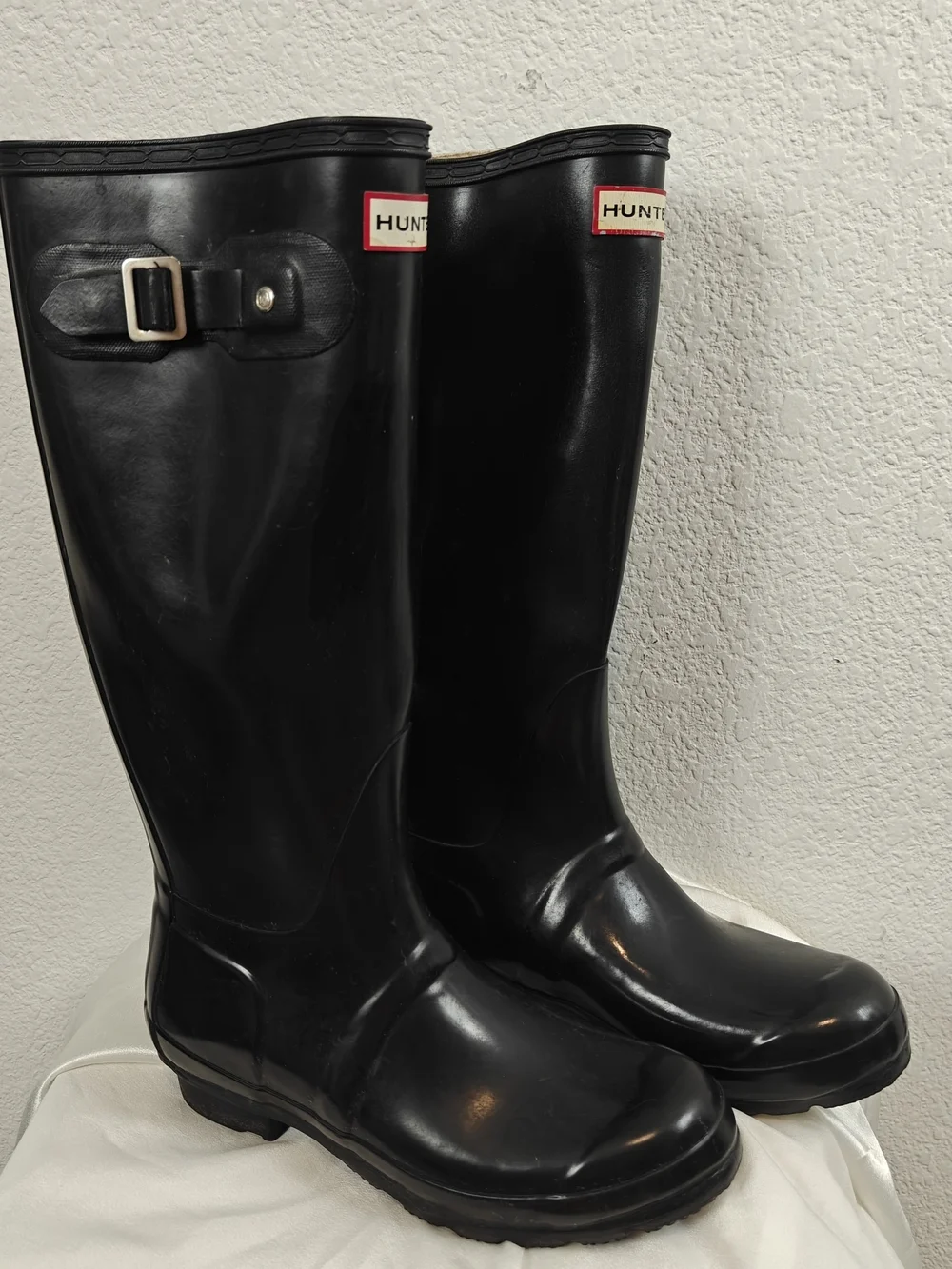 Hunter Original Tall Gloss Black Rain Boots Classic Waterproof Riding Style Sz 6